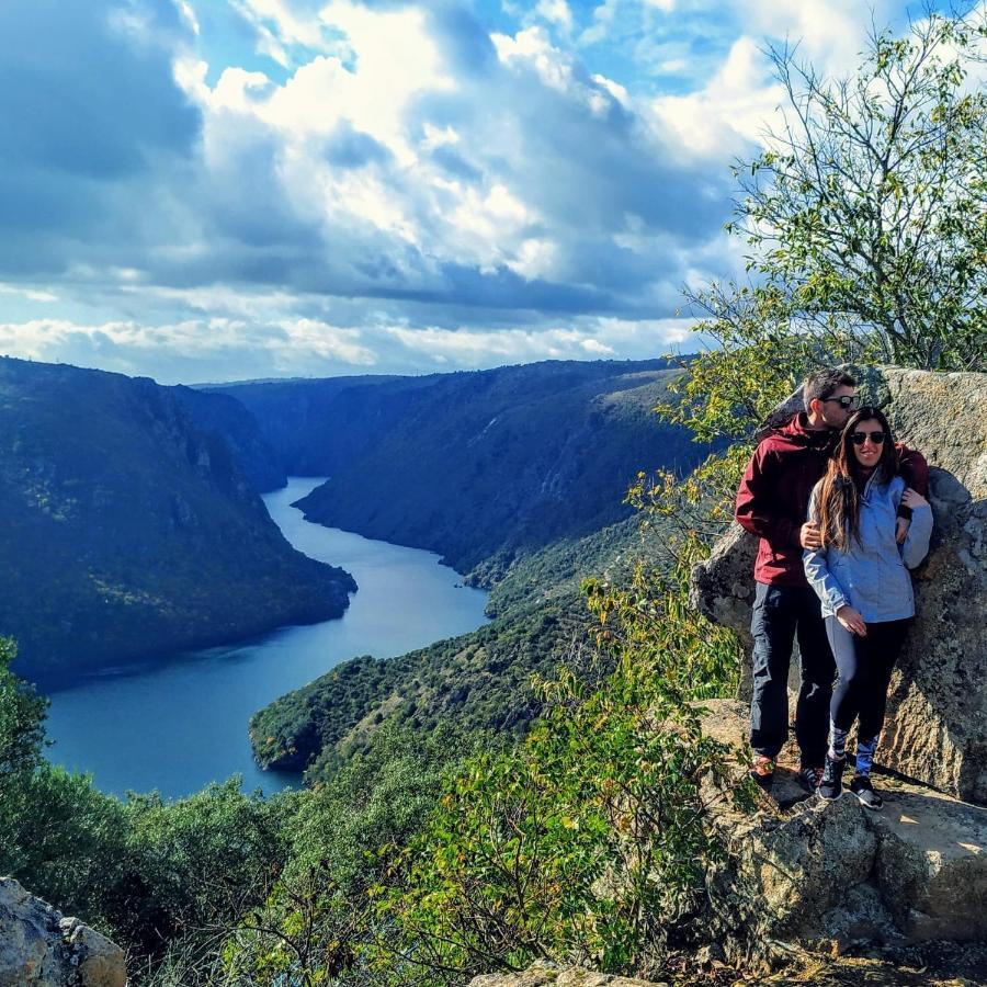 Camino De Hierro Villa Bermellar Bagian luar foto