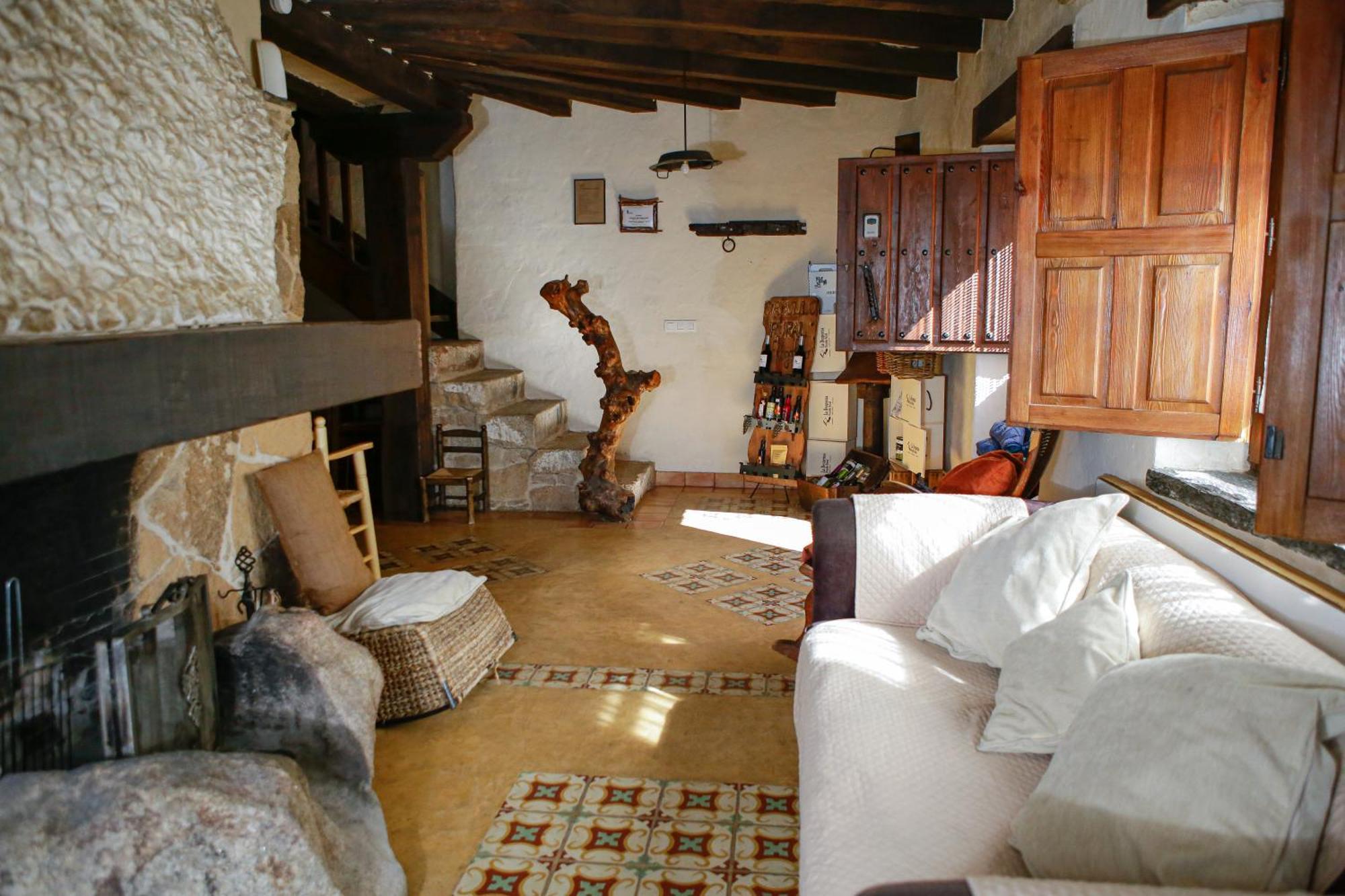 Camino De Hierro Villa Bermellar Bagian luar foto