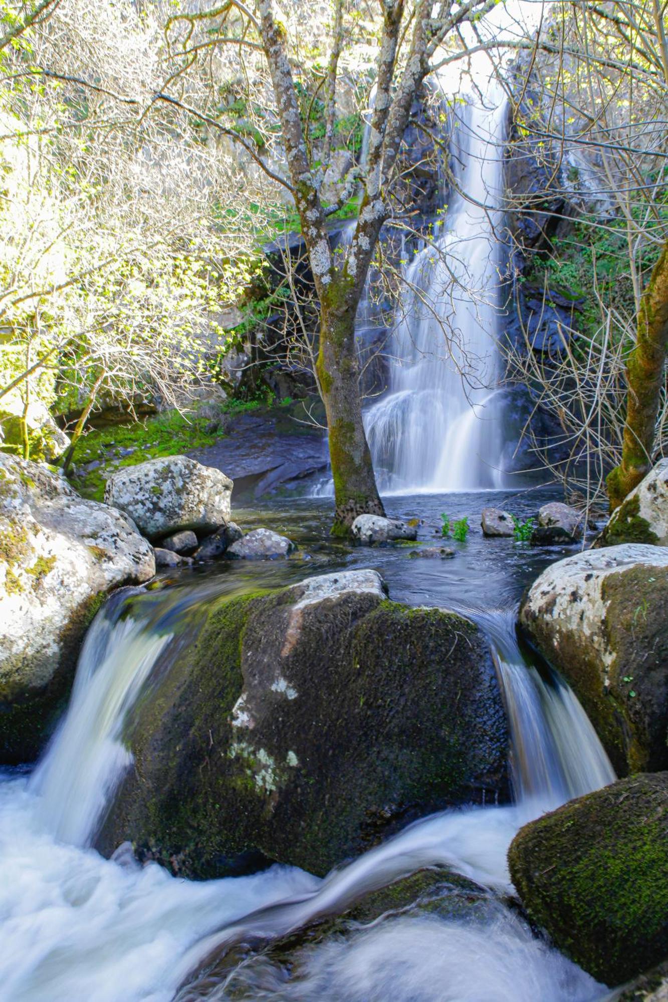 Camino De Hierro Villa Bermellar Bagian luar foto